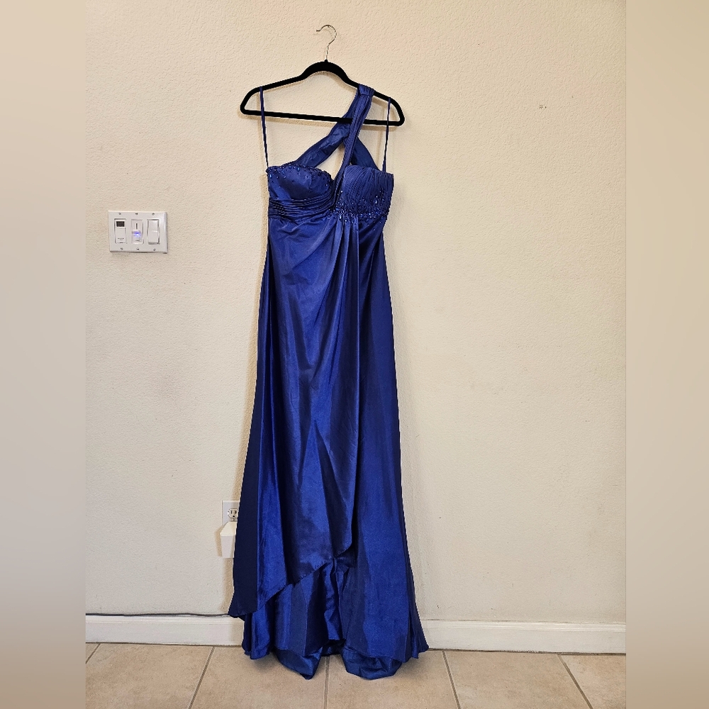 Dave & Johnny Blue Asymmetrical One Shoulder Gown
